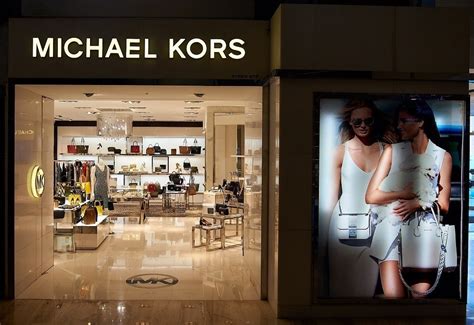 michael kors của nước nào leflair